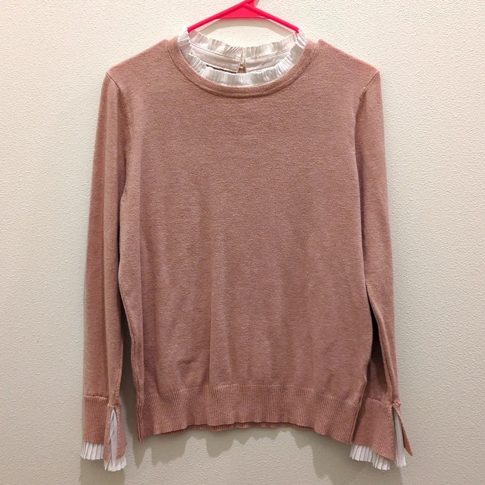 Pink Sweater - Picture 1 of 7